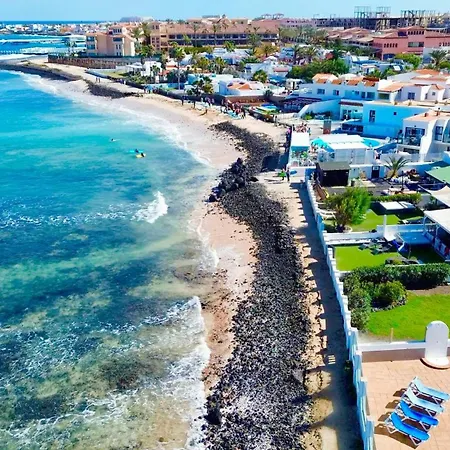 Geranio House, Beachfront, Pool, Коральео