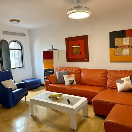Дом отдыха Geranio House, Beachfront, Pool,