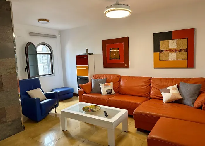 Casa vacanze Geranio House, Beachfront, Pool,