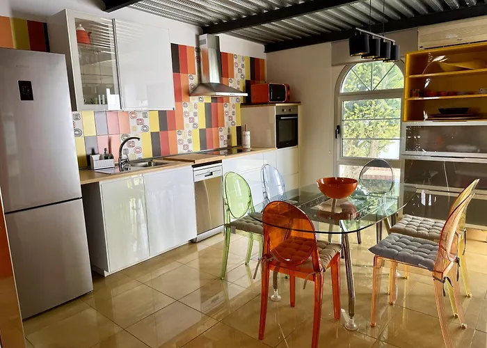 Casa vacanze Geranio House, Beachfront, Pool, *
